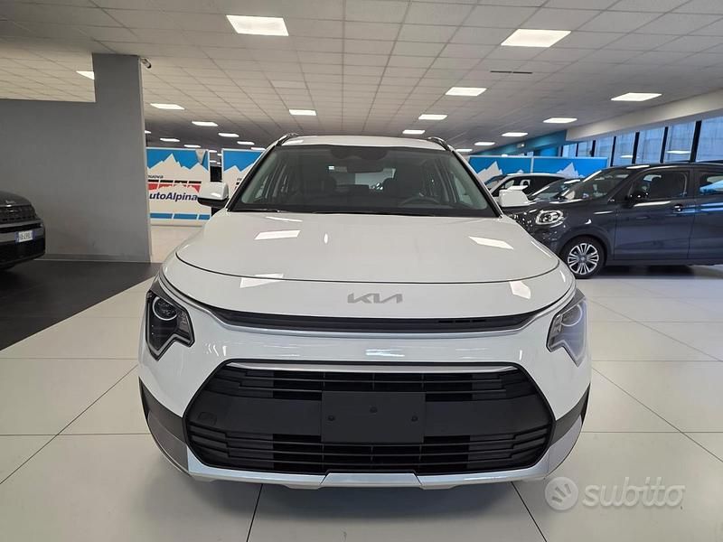 Nouvelle Kia Niro 2025 Blanc SUV