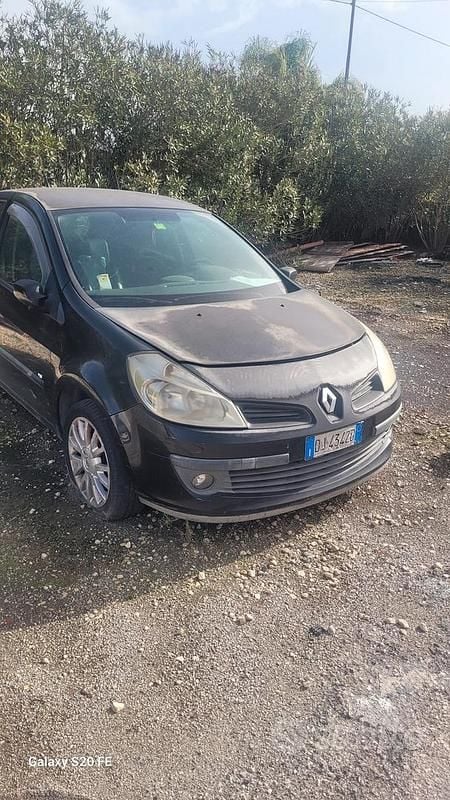 Usata Renault Clio II 2007 Nero Utilitaria