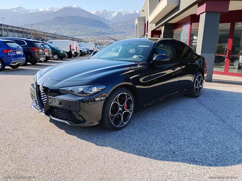 Usata Alfa Romeo Giulia Competizione 280 CV (205 kW) 2023 Nero Berlina