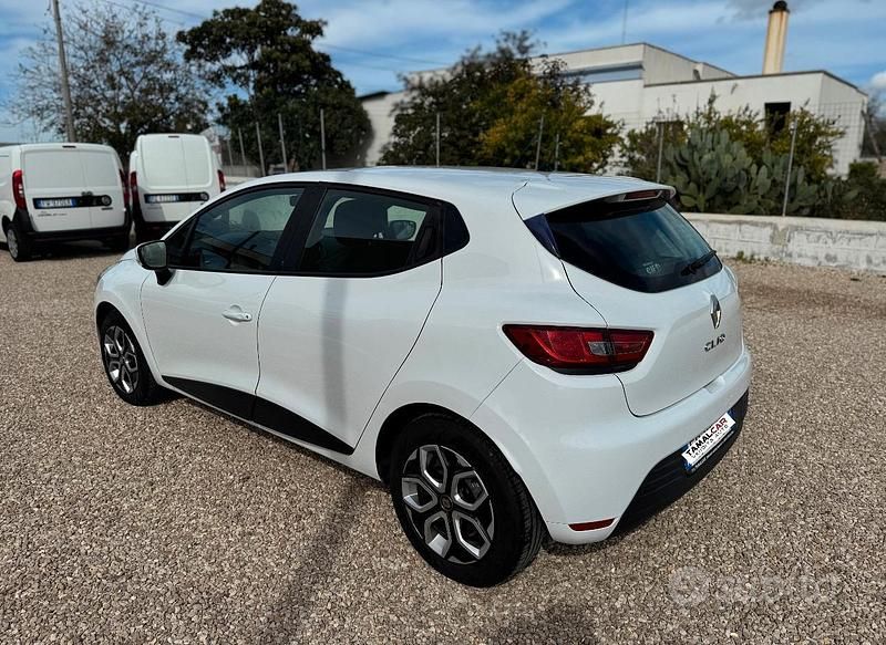 Usata Renault Clio IV 75 CV (55 kW) 2018 Bianco Utilitaria