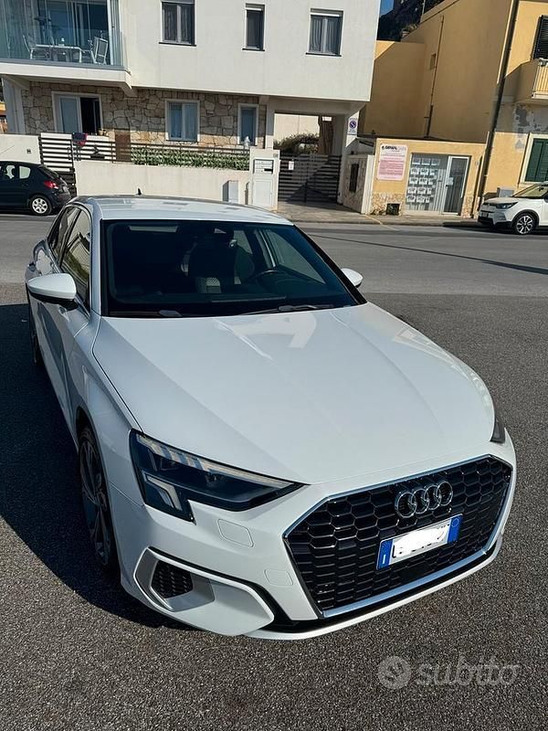Usata Audi A3 Ambiente 150 CV (110 kW) 2021 Bianco Berlina