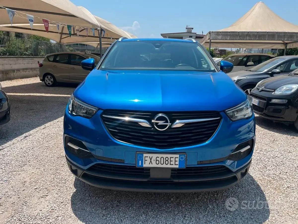 Usata Opel Grandland X 131 CV (96 kW) 2019 Bluazzurro SUV