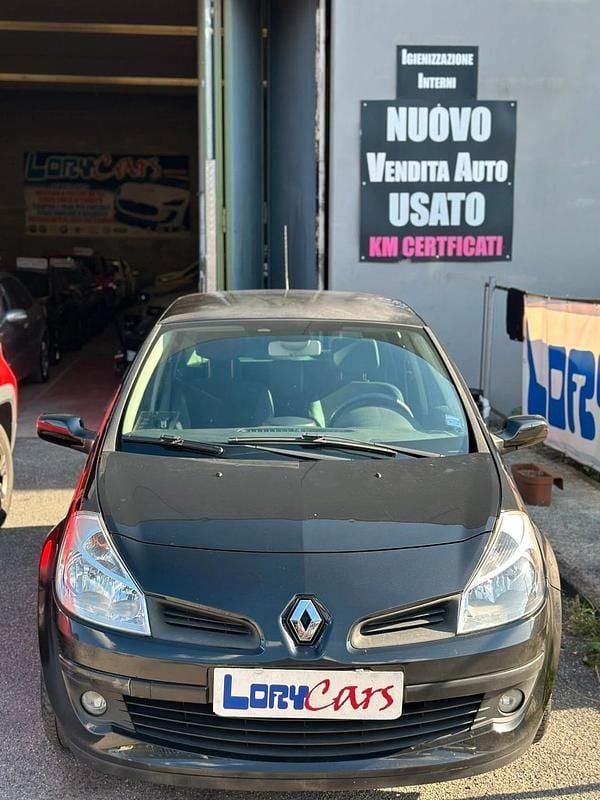 Usata Renault Clio II Dynamique 58 CV (42 kW) 2007 Nero Utilitaria