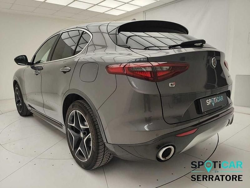Usata Alfa Romeo Stelvio Ti 209 CV (153 kW) 2021 Grigio SUV
