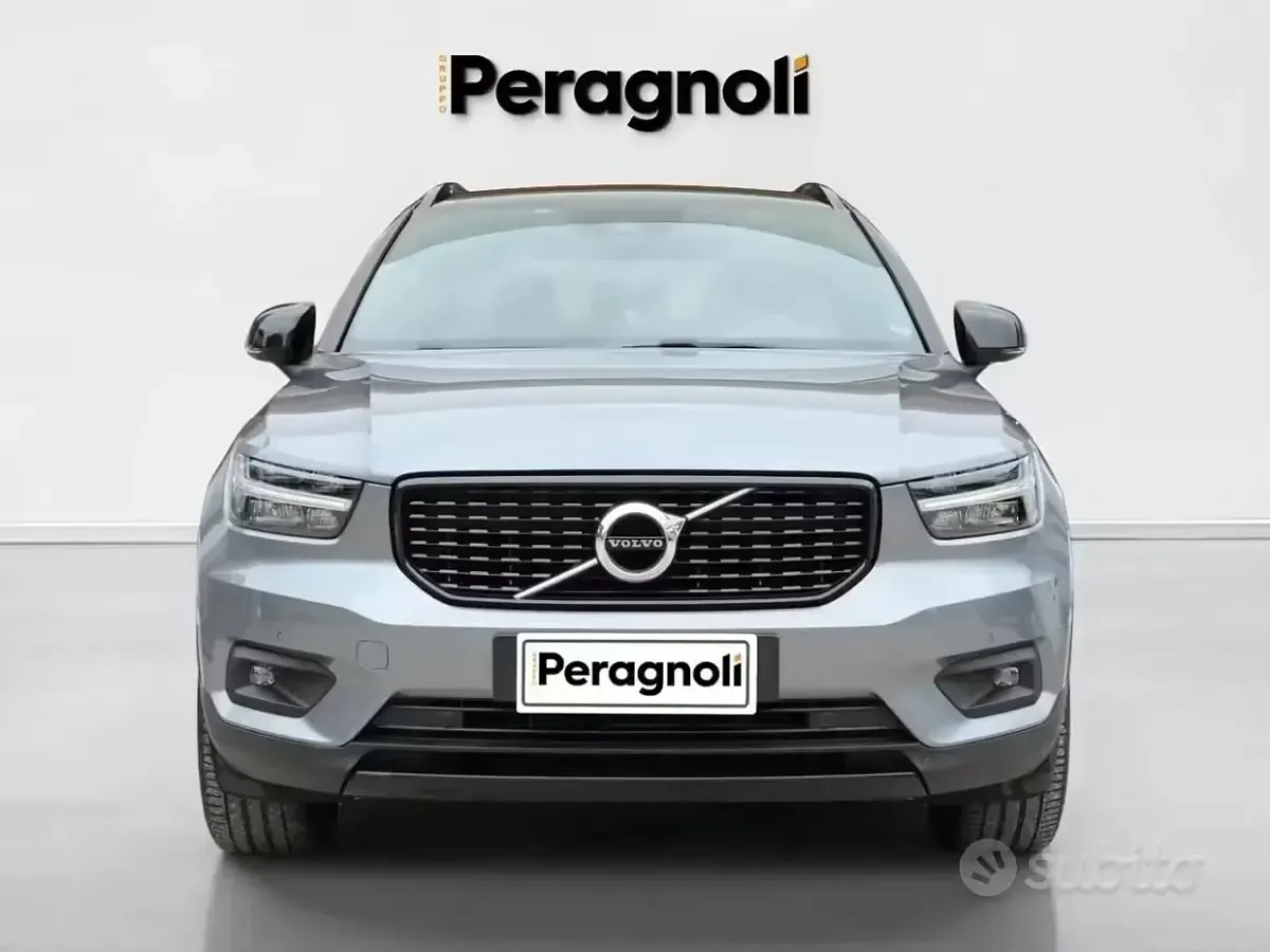 Usata Volvo XC40 R-Design 150 CV (110 kW) 2018 Antracite SUV