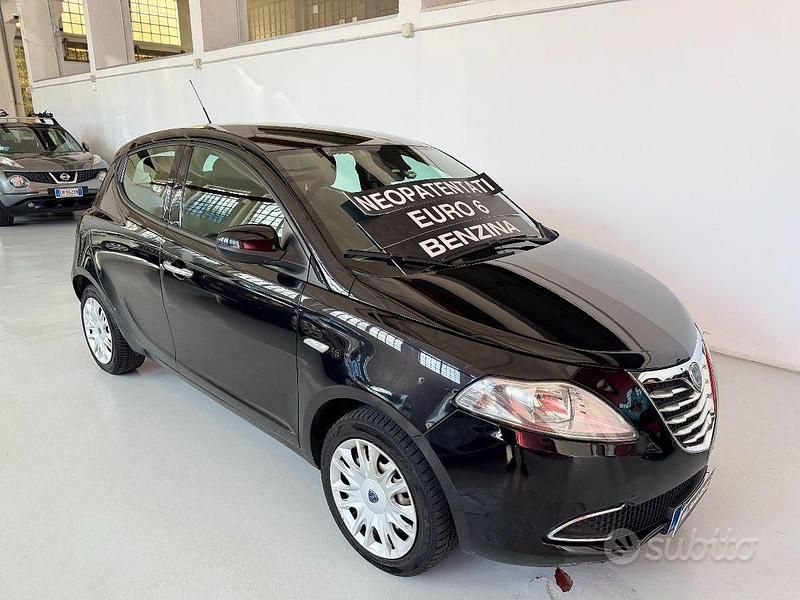 Usata Lancia Ypsilon S 69 CV (50 kW) 2014 Nero Utilitaria