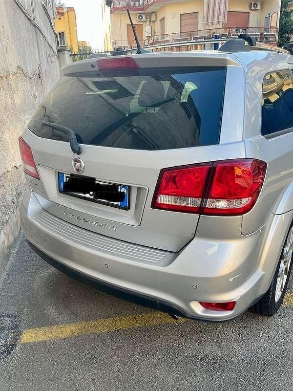 Usata Fiat Freemont Lounge 170 CV (125 kW) 2012 SUV