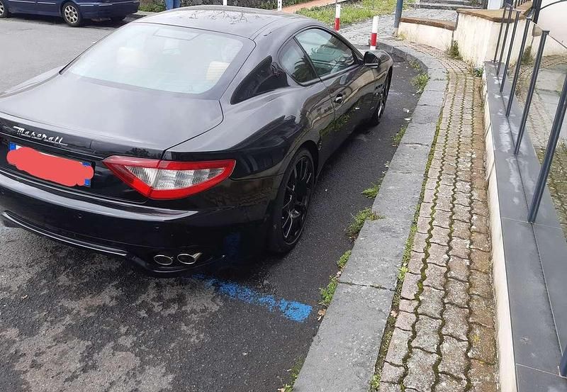 Usata Maserati Granturismo 405 CV (297 kW) 2009 Nero Coupé