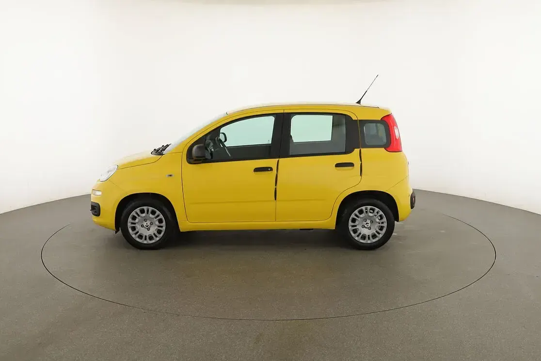 Usata Fiat Panda 69 CV (50 kW) 2025 Giallo Utilitaria