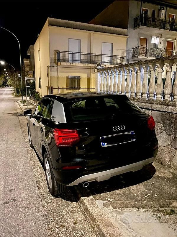 Usata Audi Q2 Sport 116 CV (85 kW) 2017 Nero SUV