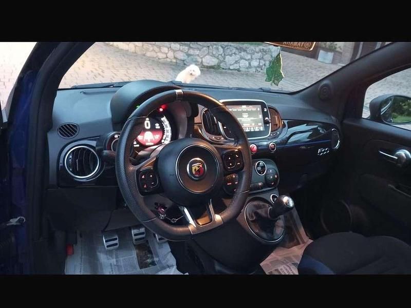Usata Abarth 595 165 CV (121 kW) 2021 Blu/azzurro Utilitaria