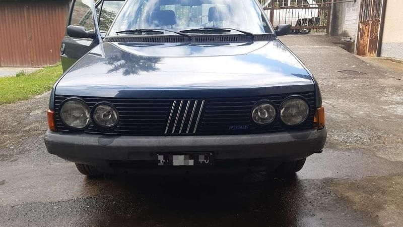 Usata Fiat Ritmo S 82 CV (60 kW) 1984 Blu/azzurro Berlina