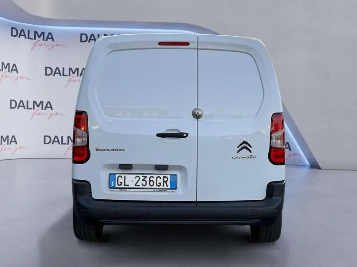 Begagnad Citroën Berlingo 102 HK (75 kW) 2022 Vit Minibuss
