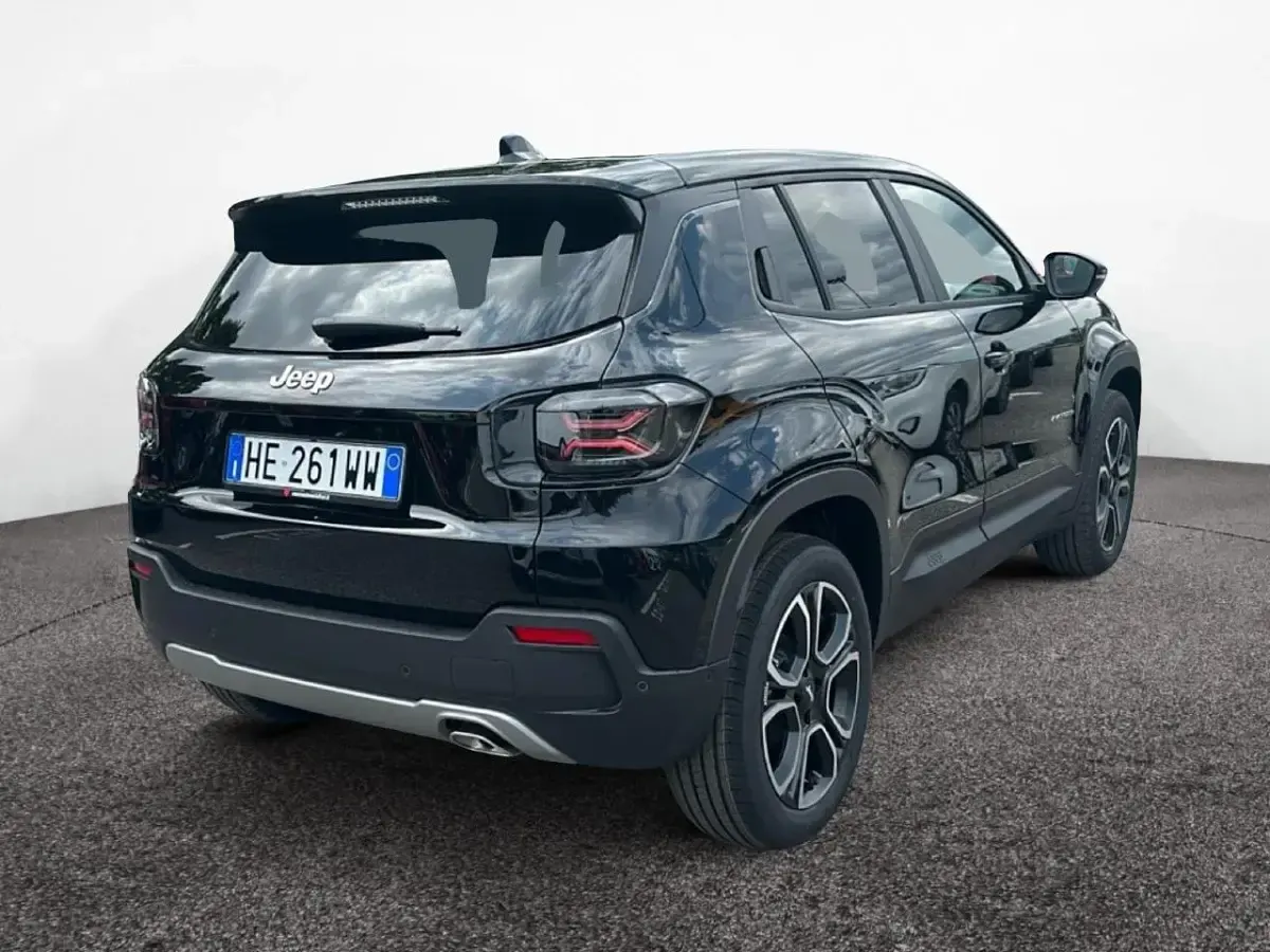 Nuova Jeep Avenger Summit 100 CV (73 kW) 2026 Nero SUV