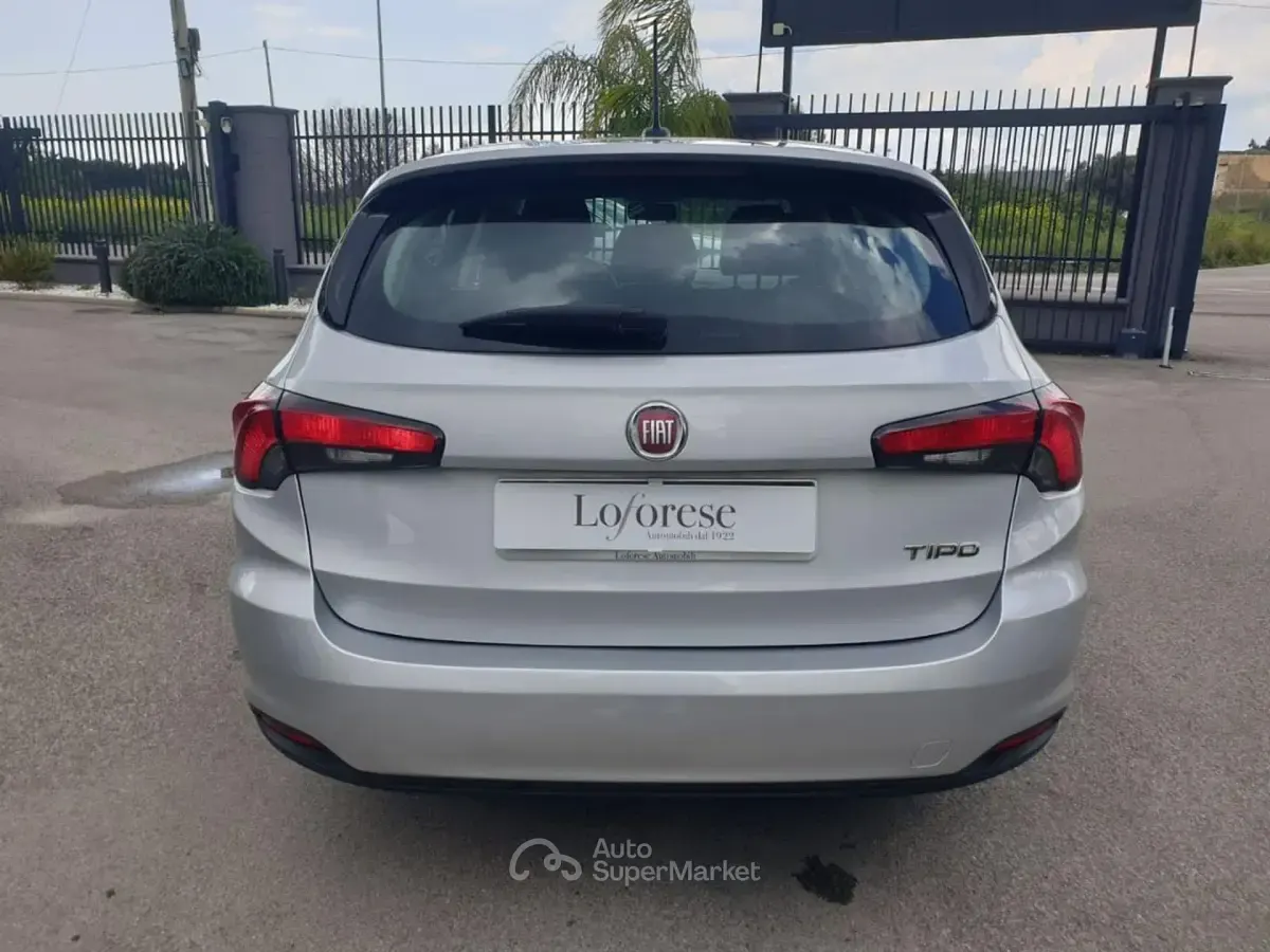 Usata Fiat Tipo Business 120 CV (88 kW) 2020 Argento metallizzato Station wagon