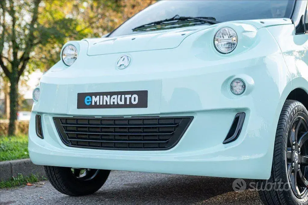 Nuova Aixam eMinauto Chic 2026 Verde Coupé