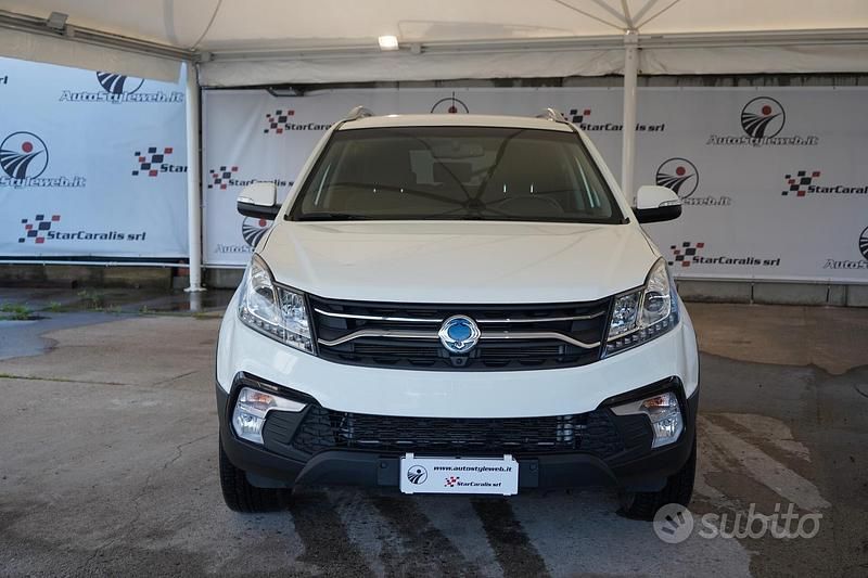 Usata Ssangyong (KGM) Korando 178 CV (130 kW) 2018 Bianco SUV