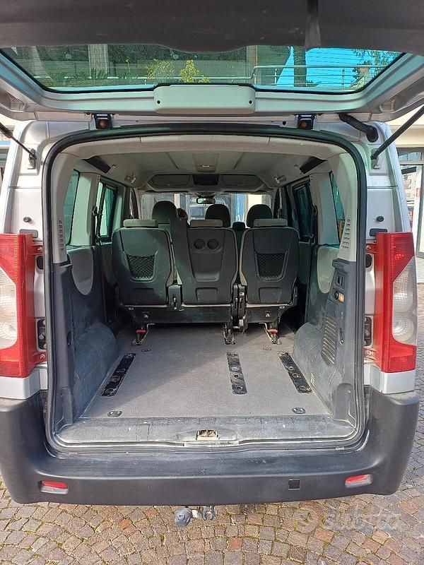 Usata Peugeot Expert 2009 Grigio Furgone