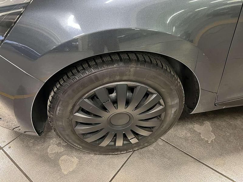 Usata Renault Clio IV Zen 90 CV (66 kW) 2017 Blu/azzurro Berlina