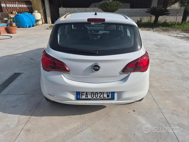 Usata Opel Corsa 95 CV (69 kW) 2015 Bianco Utilitaria