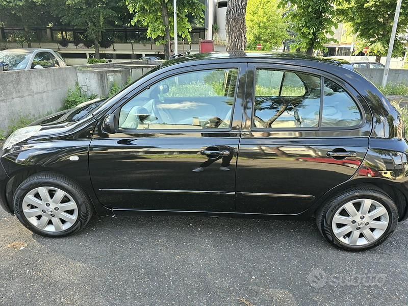 Usata Nissan Micra 2009 Nero Utilitaria