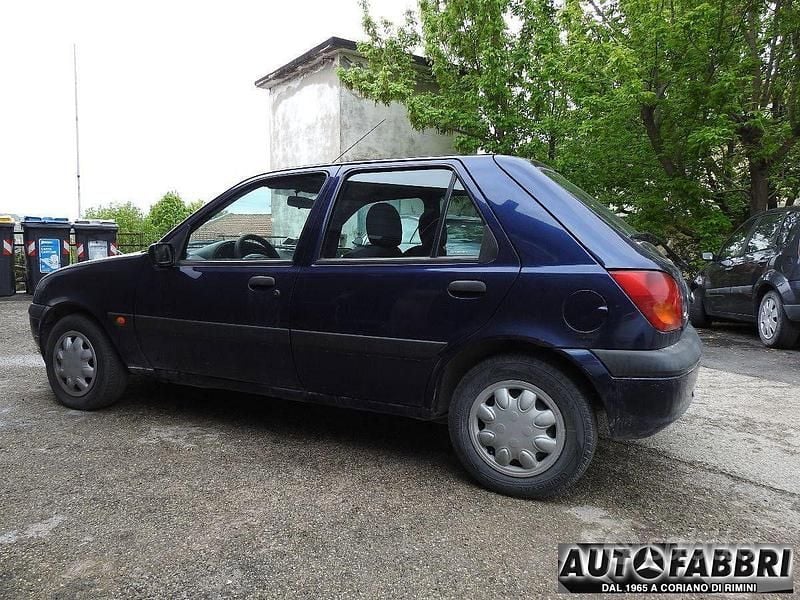 Usata Ford Fiesta Zetec 75 CV (55 kW) 2002 Utilitaria