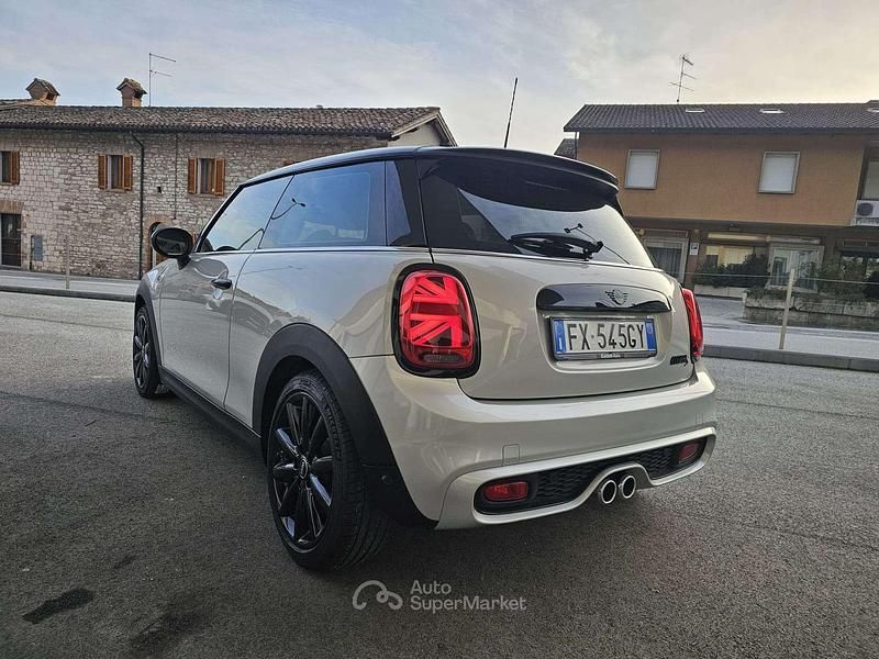 Usata Mini Cooper S Hype 192 CV (141 kW) 2019 Bianco metallizzato Utilitaria