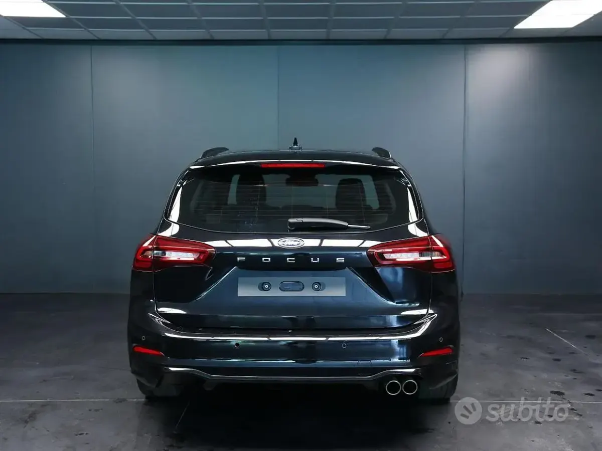 Usata Ford Focus ST-Line 125 CV (91 kW) 2025 Nero Station wagon