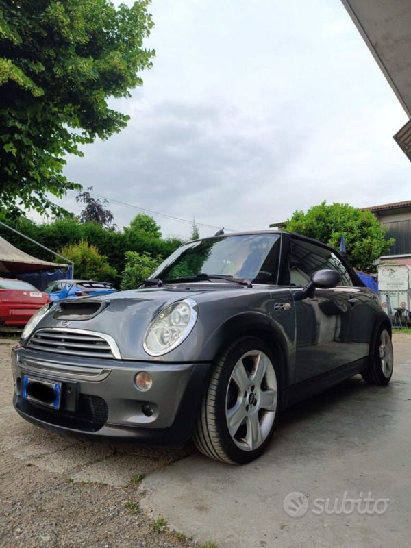 Usata Mini Cooper S Cabriolet 170 CV (125 kW) 2005 Grigio Cabrio