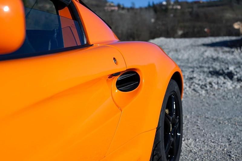 Usata Lotus Elise 2025 Cabrio