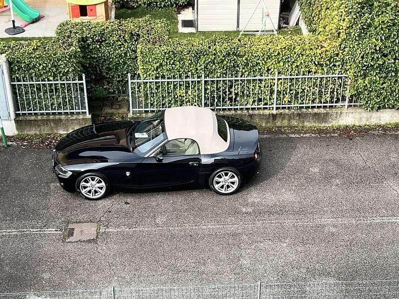 Usata BMW Z4 170 CV (125 kW) 2004 Nero Cabrio