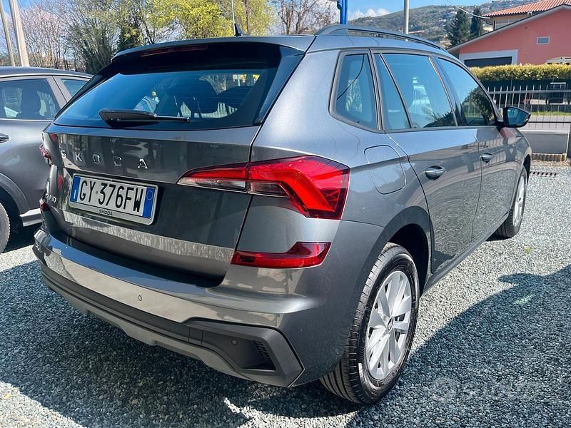 Usata Skoda Kamiq 95 CV (69 kW) 2022 Grigio SUV