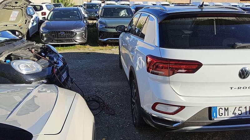 Usata VW T-Roc Style 150 CV (110 kW) 2022 Bianco SUV