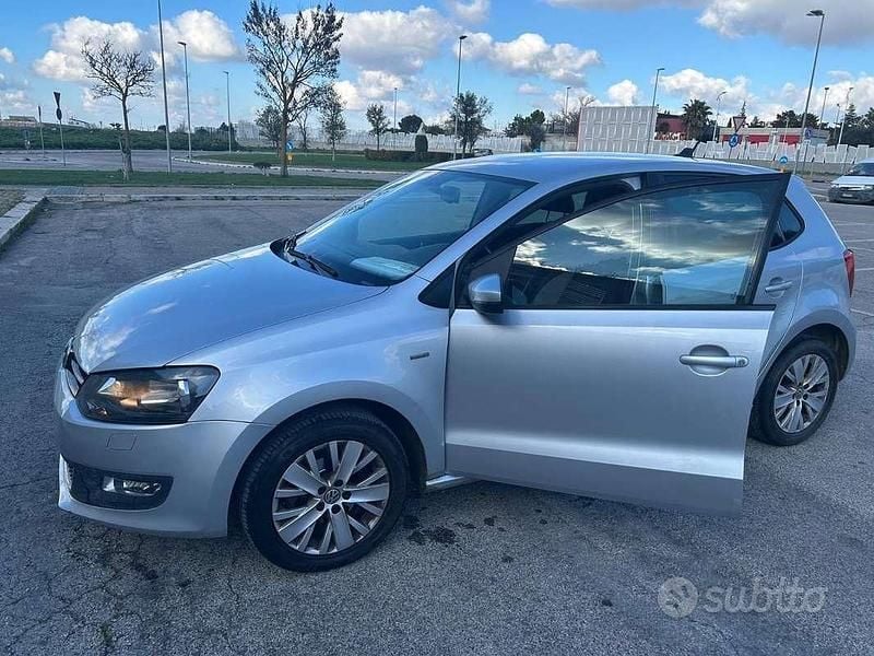 Usata VW Polo Highline 90 CV (66 kW) 2013 Berlina