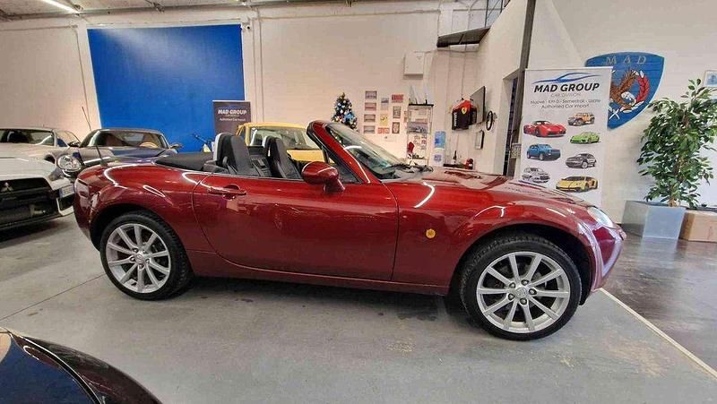 Usata Mazda MX5 High 160 CV (117 kW) 2006 Grigio Cabrio