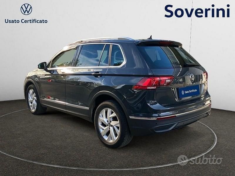 Usata VW Tiguan Life 150 CV (110 kW) 2022 Grigio SUV