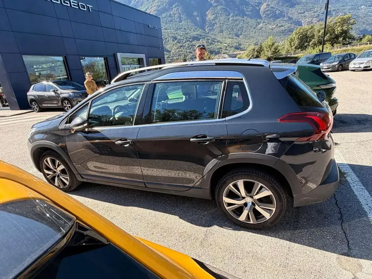 Usata Volvo V60 Summum 181 CV (133 kW) 2014 Other Station wagon