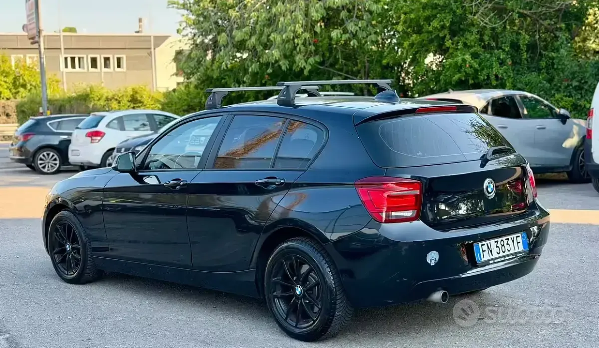Usata BMW 118 Sport Line 143 CV (105 kW) 2014 Nero Utilitaria
