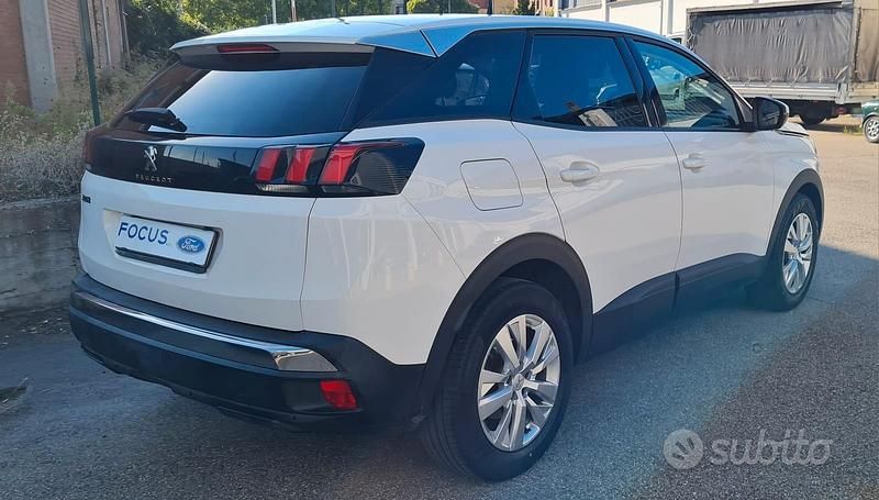Usata Peugeot 3008 Active 2018 Bianco SUV