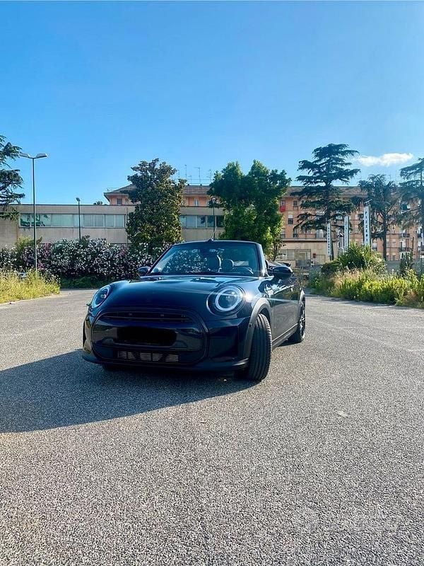 Blu Usata 2022 Mini Cooper Cabriolet Cabrio | 25.000 € (Buon prezzo) - Immagine 1/4