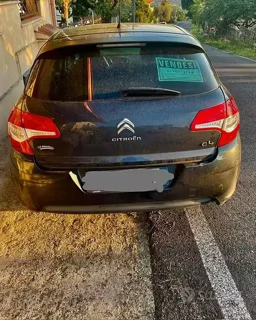 Usata Citroën C4 112 CV (82 kW) 2014 Blu Berlina