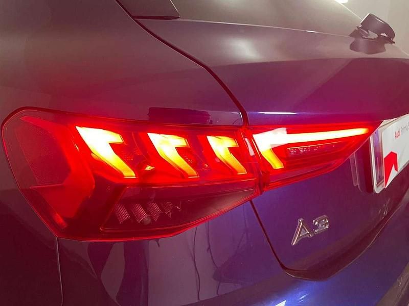 Usata Audi A3 Sportback S-Line 150 CV (110 kW) 2024 Blu/azzurro Utilitaria