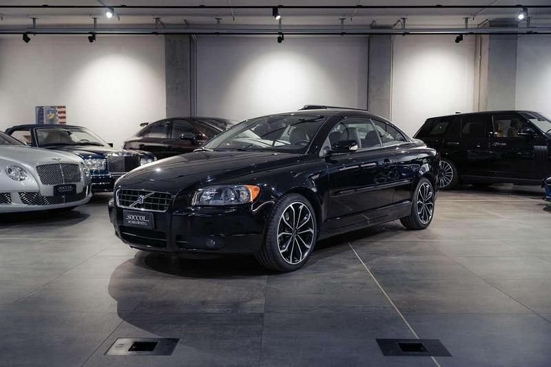 Usata Volvo C70 Momentum 140 CV (102 kW) 2006 Nero Cabrio