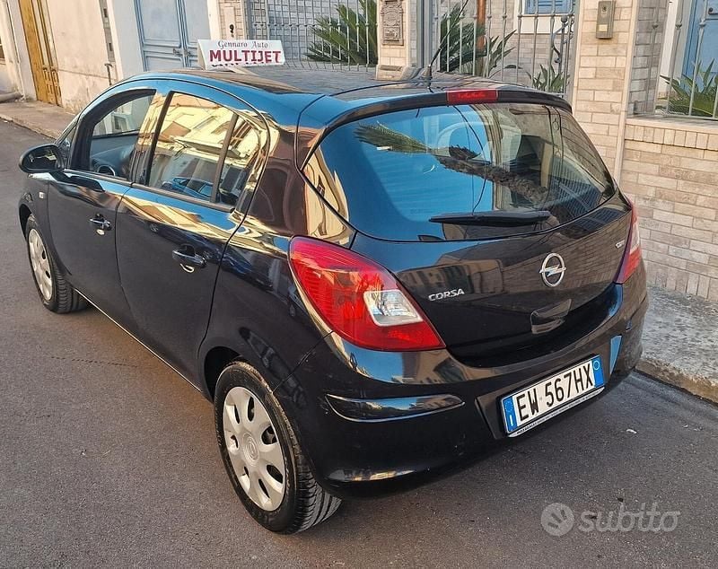 Usata Opel Corsa 95 CV (69 kW) 2014 Nero Utilitaria