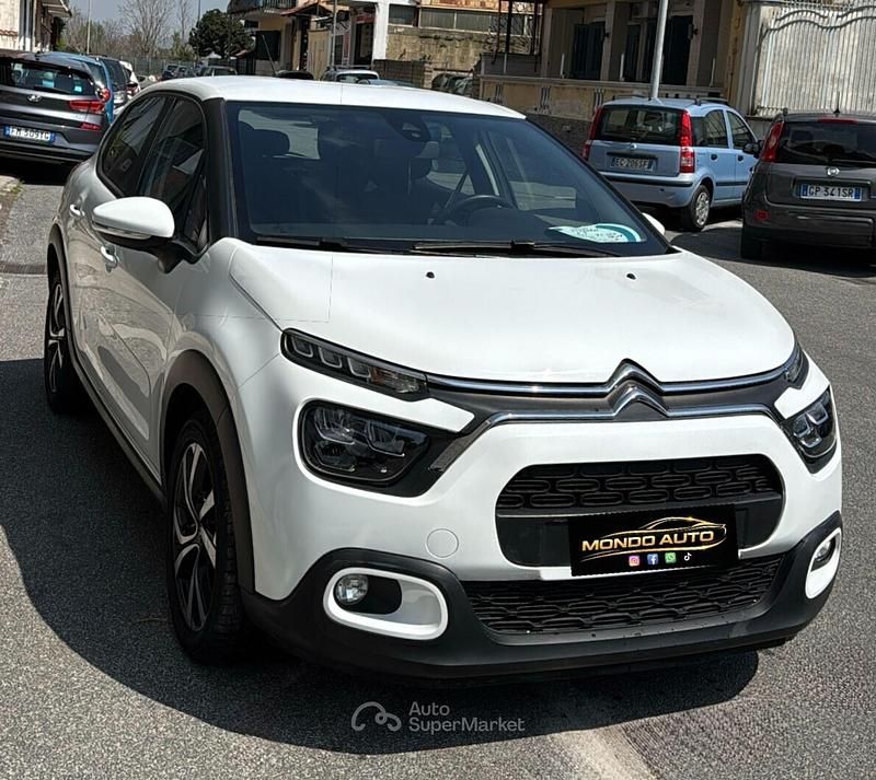 Usata Citroën C3 Shine 86 CV (63 kW) 2023 Bianco Utilitaria