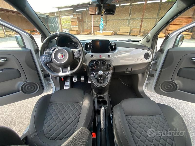 Usata Abarth 595 145 CV (106 kW) 2022 Grigio Berlina