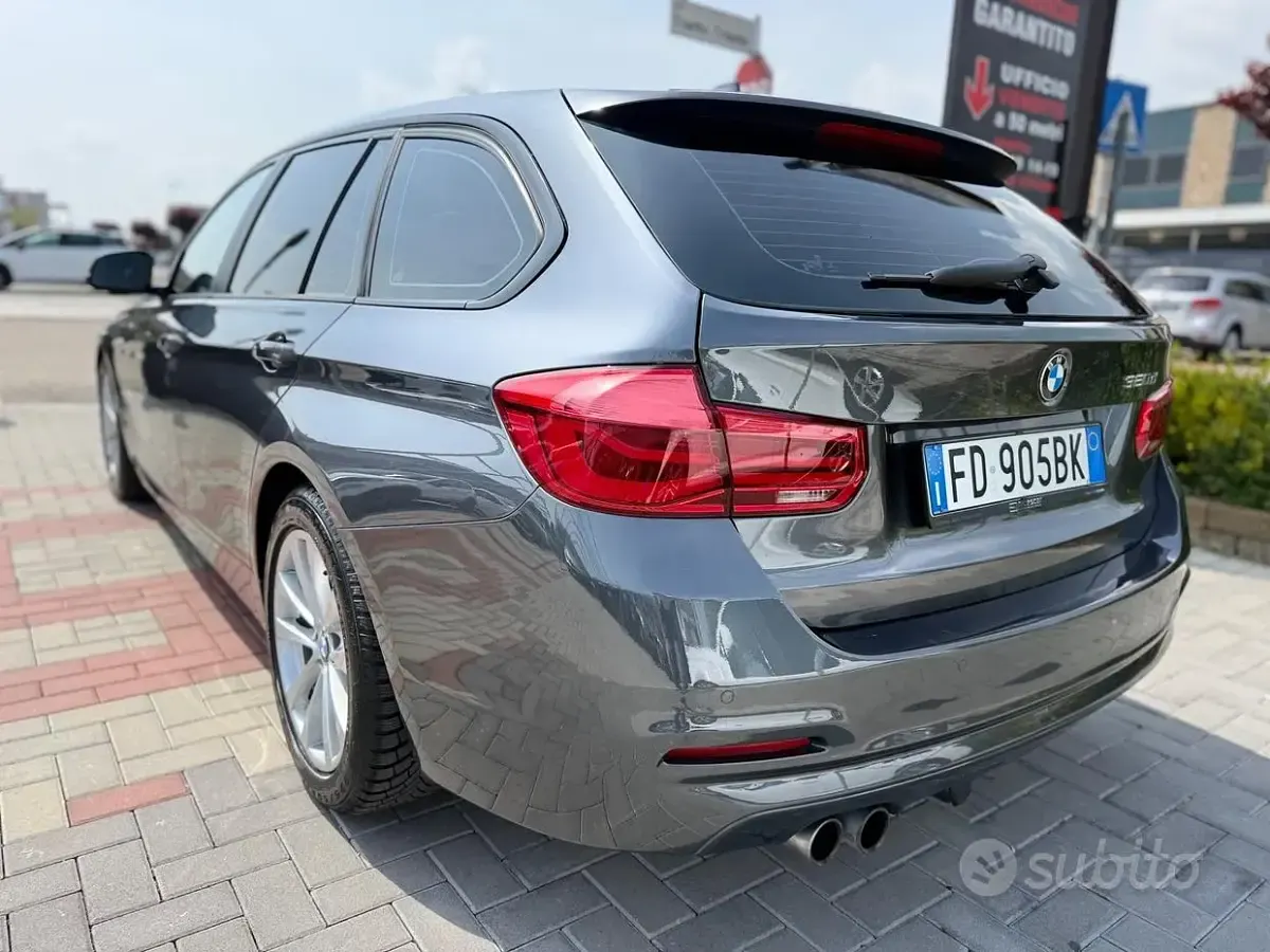 Usata BMW 320 Advantage 190 CV (139 kW) 2016 Grigio Station wagon