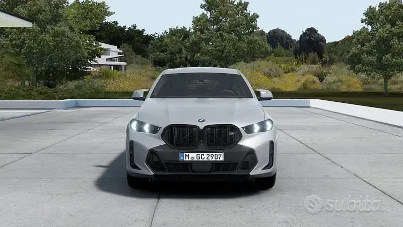 Nuova BMW X6 M M Sport 530 CV (389 kW) 2026 Grigio SUV