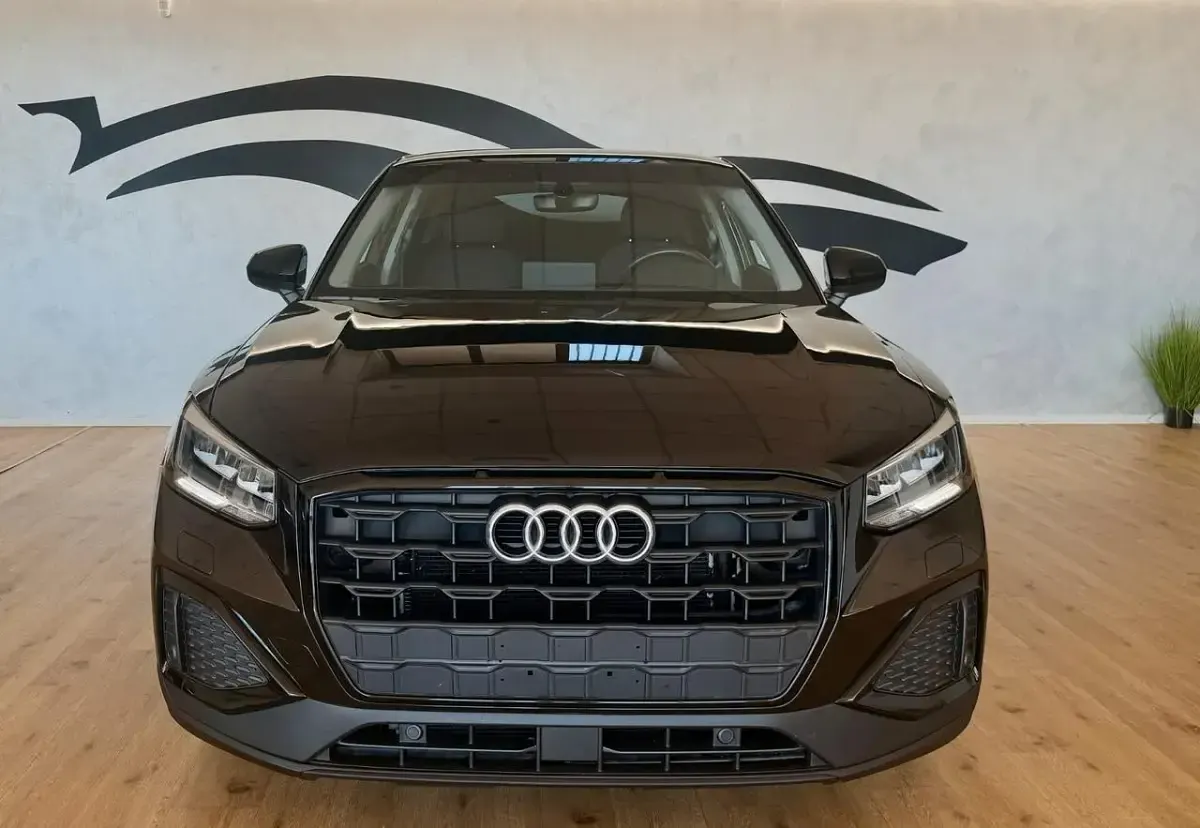 Usata Audi Q2 Black Edition 110 CV (80 kW) 2021 Nero SUV