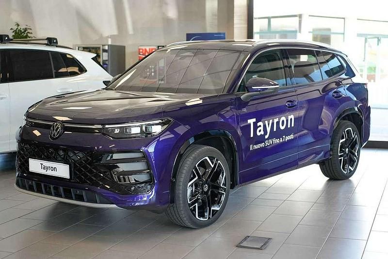 Ultraviolet Nuova 2025 VW Tayron R-line Plus SUV | 56.000 € (Buon prezzo) - Immagine 1/4